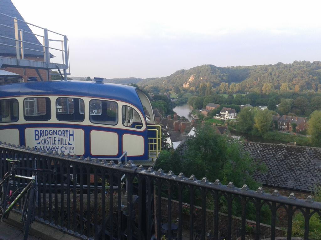 Pine Tree Lodge, Bridgnorth Exterior foto